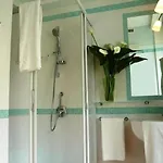 Πανσιόν Dolcevitasorrento 4*
